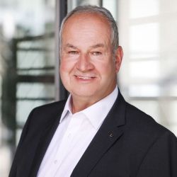 Peter Böhmer